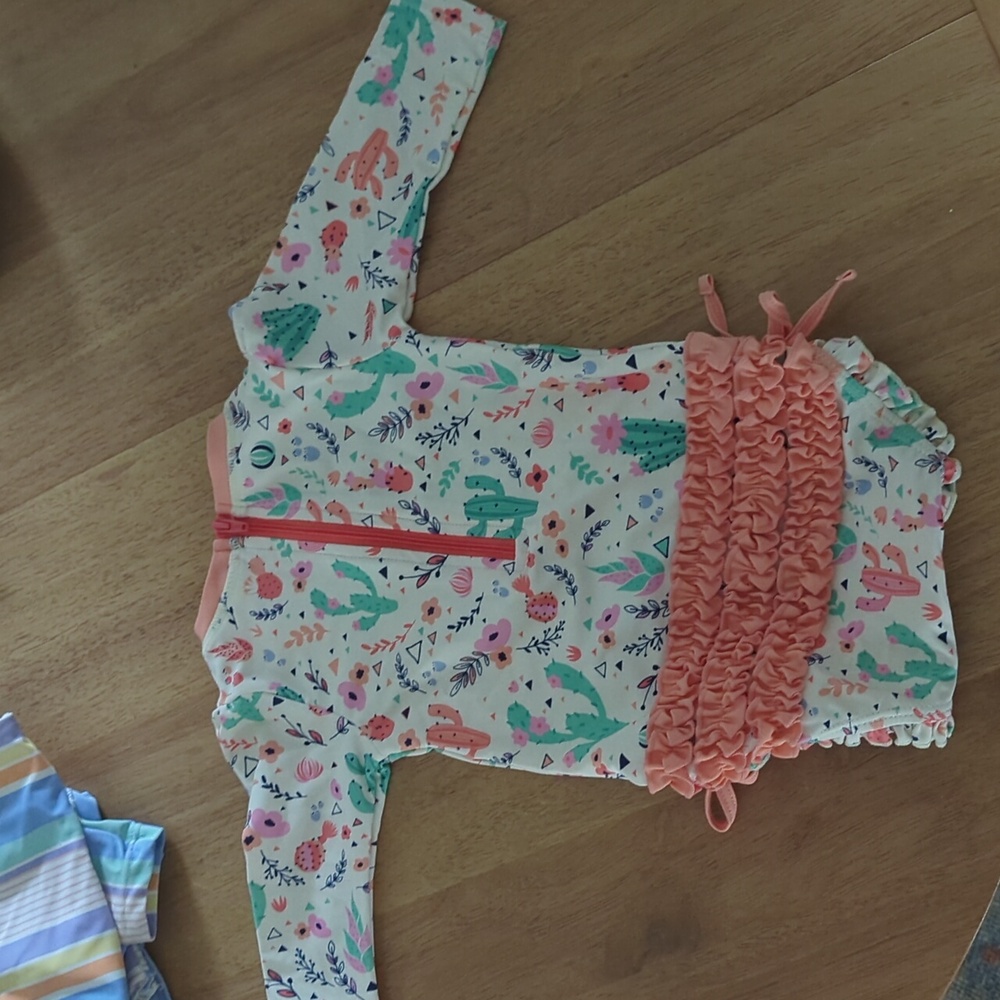 Ruffle Butts Cactus Print Rashguard - Picture 2 of 3